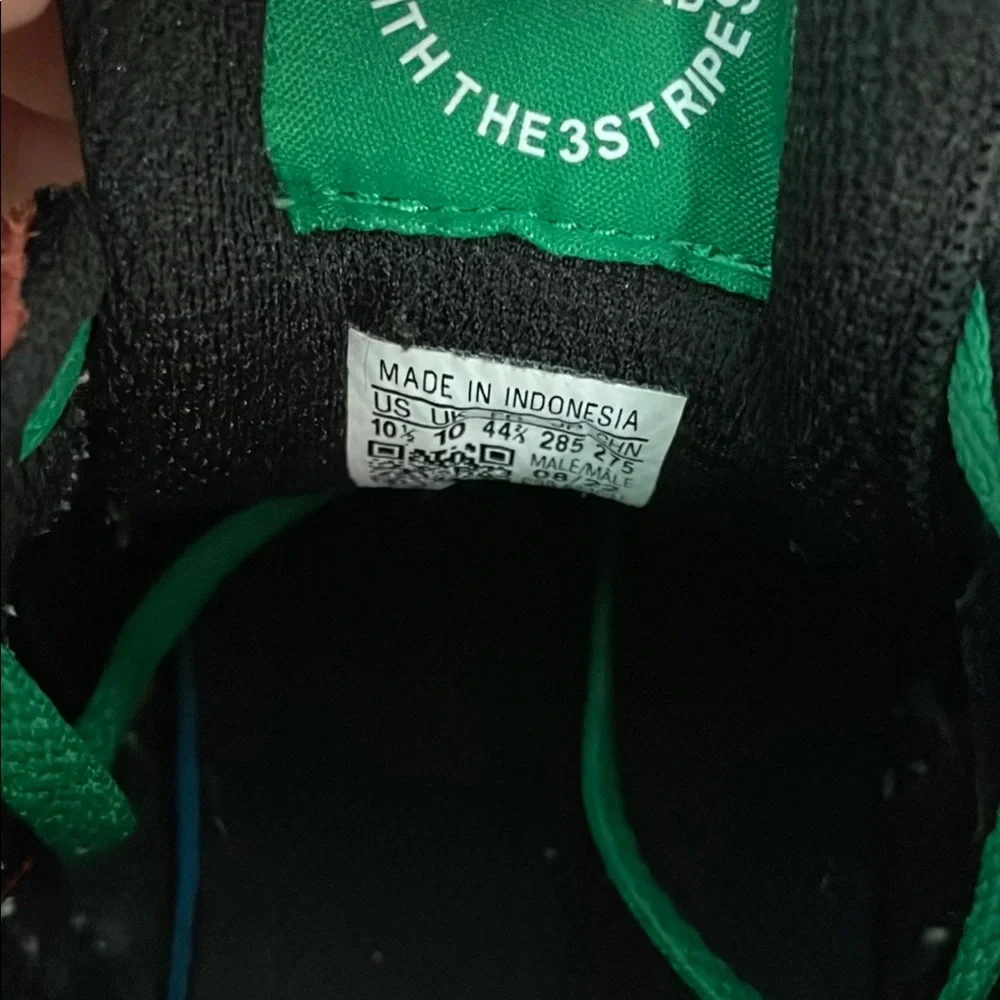 Adidas ZX750 Retro Red and Green Sneakers with Suede Mesh - Picture 9 of 9